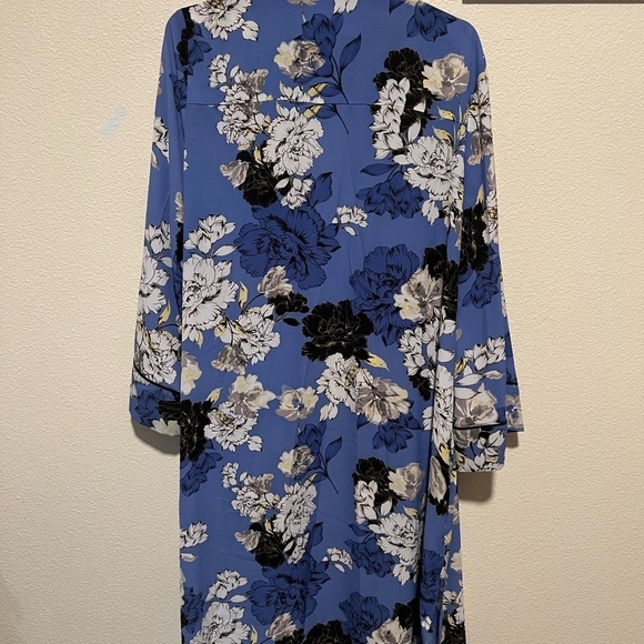 NWT! Jennifer Lopez Floral Blue Kimono size XXL - Picture 4 of 4